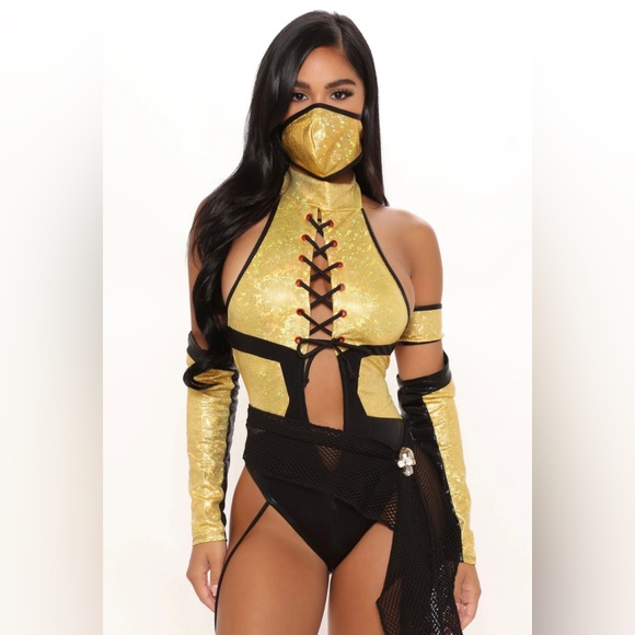 WINNER Player One Video Game Fighter Costume - Picture 2 of 4